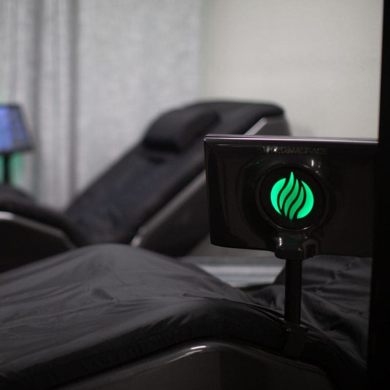 a hydromassage chair for post-workout recovery at an emerald city gym near me